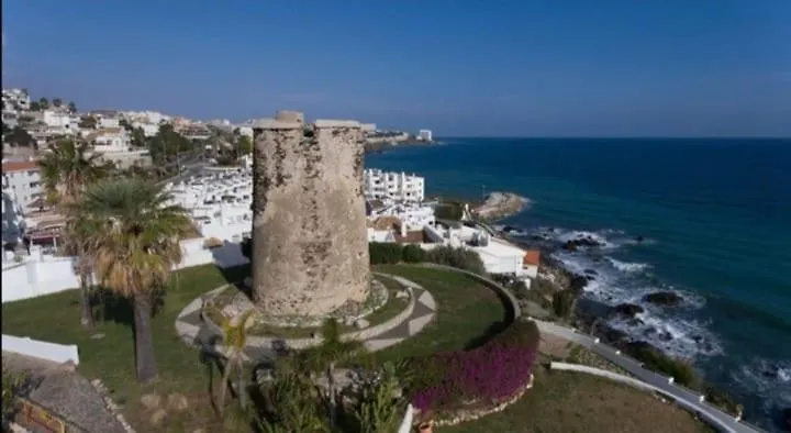 Espectacular Apartamento En Primera Linea De Playa Benalmádena