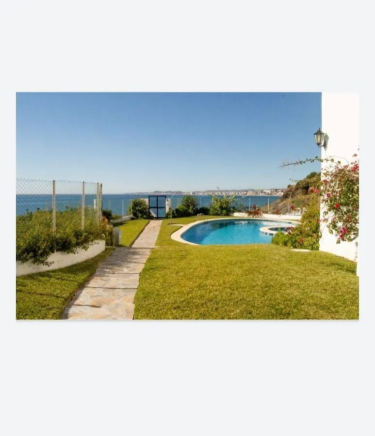 Espectacular Apartamento En Primera Linea De Playa Benalmádena