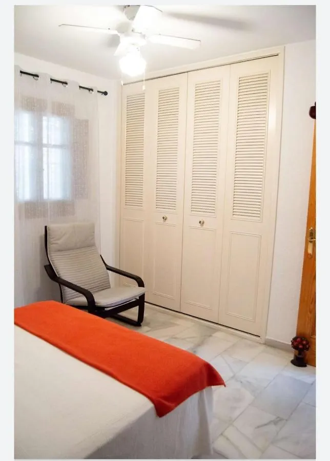 Espectacular Apartamento En Primera Linea De Playa Benalmádena 0*,  Spanien