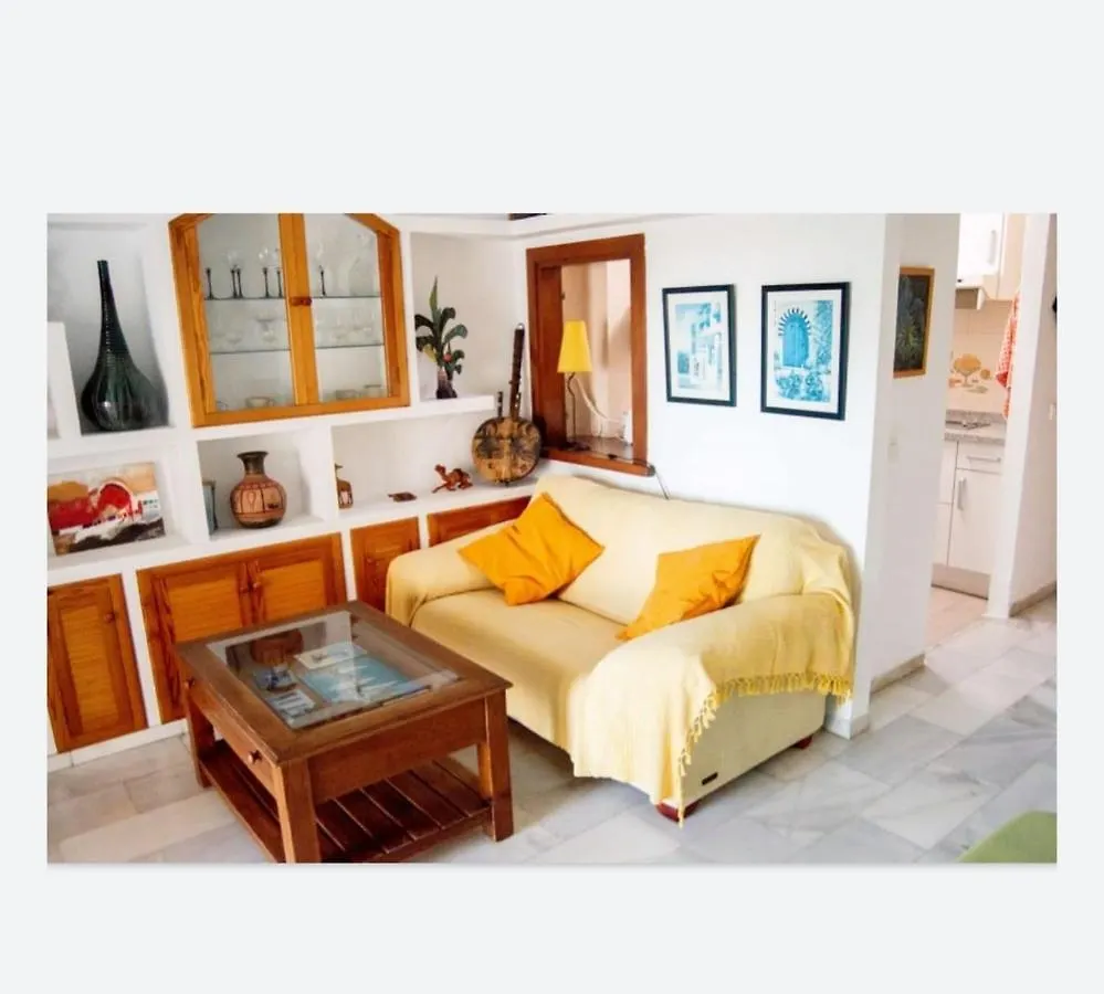 Espectacular Apartamento En Primera Linea De Playa Benalmádena 0*,  Spanien